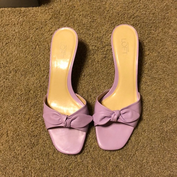 Lavender heel - Picture 2 of 2